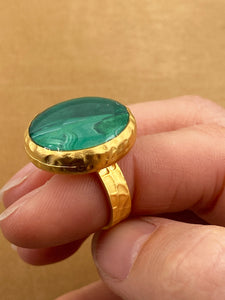 Emerald Collection - 2cm Circle Gold Ring