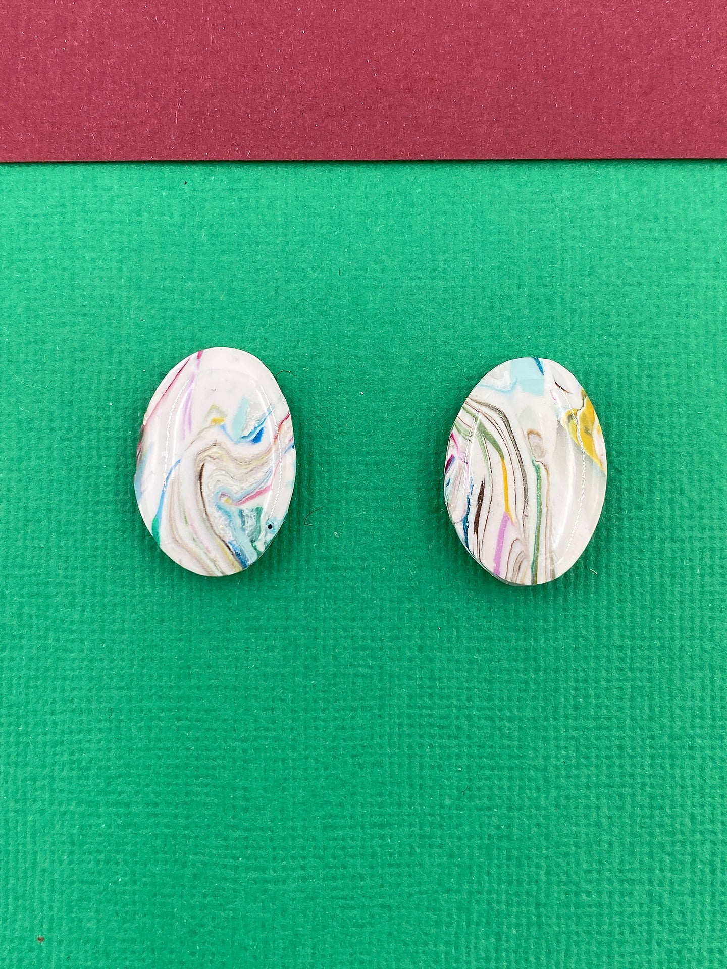 Light and Airy - 2.5cm Oval Studs
